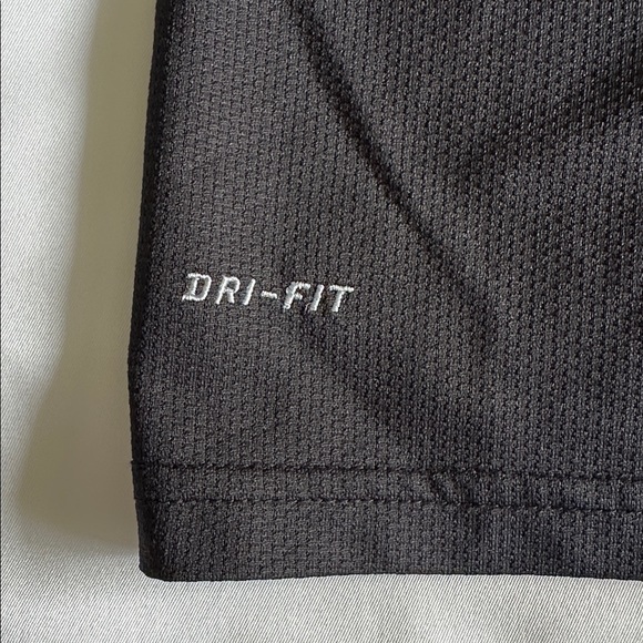 VTG Nike Black and White Dri-FIT Soccer Jersey Youth M - Picture 3 of 5